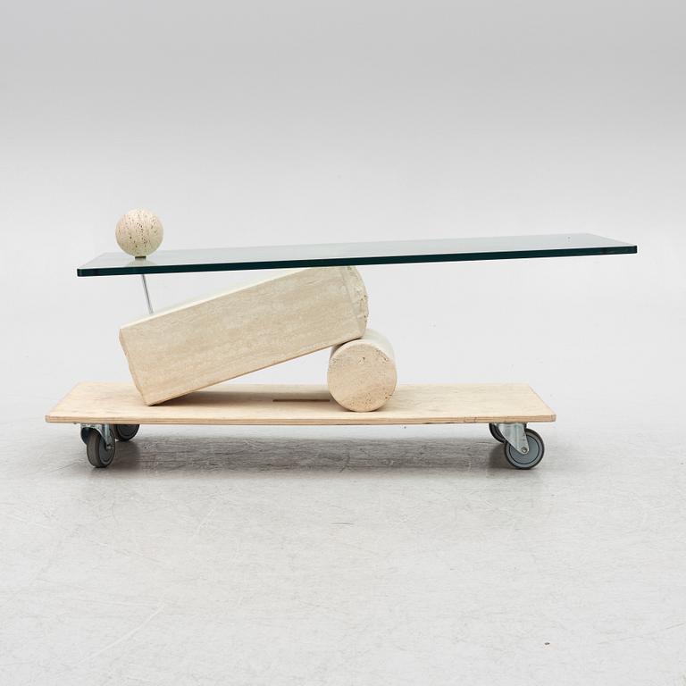 Coffee table, second half of the 20th century.