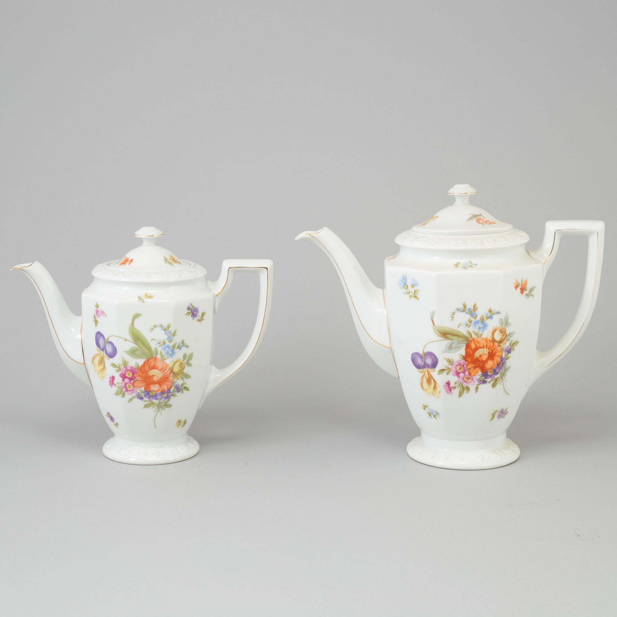 MATSERVIS, 117 delar, porslin. Rosenthal, "Maria" 1900-tal.