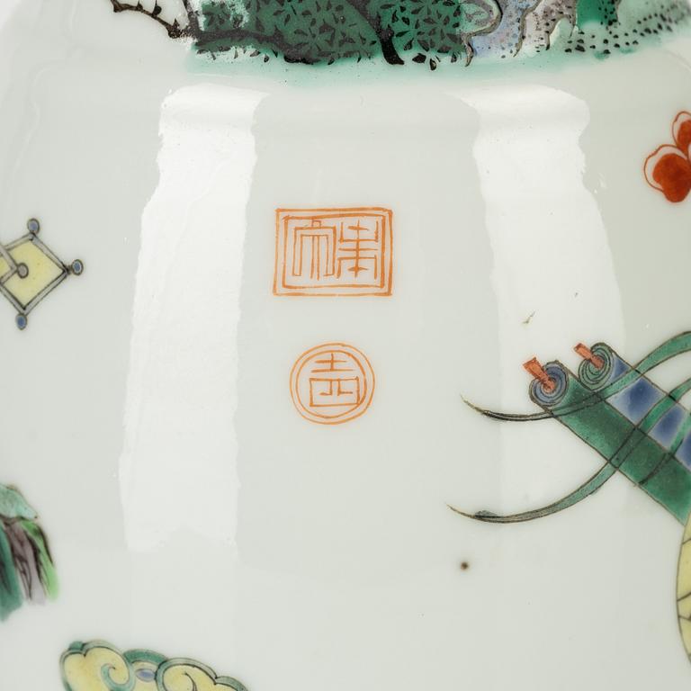 A Chinese famille verte beakervase, Kangxi style, 20th century.