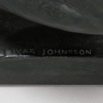 Ivar Johnsson, skulptur, bemålad gips, signerad.