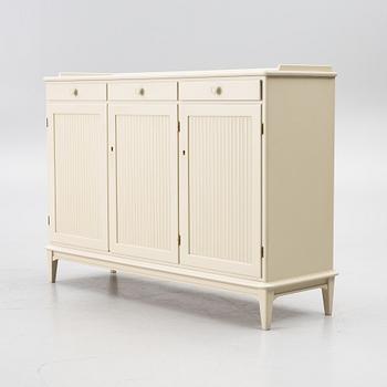 Svante Skogh, a 'Vindö' sideboard, 1900-talets andra hälft.