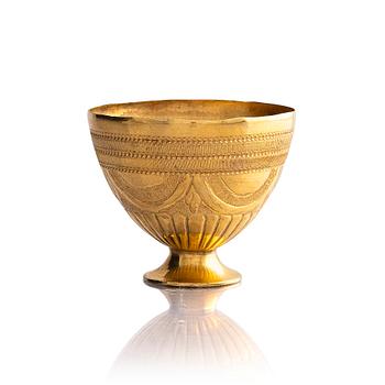 352. Zarf or possibly an egg cup, 8K gold, probably Ottoman 19th century.
