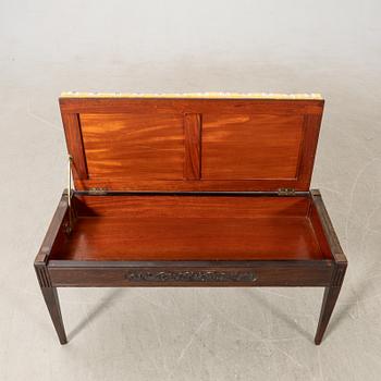 Bänk/Pianopall 1900-talets första hälft.