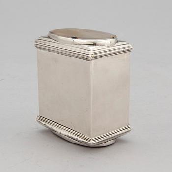 A Swedish 18th century parcel-gilt and agath, mark of Johan Wennerwall, Göteborg 1767.