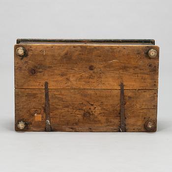 Kista, allmoge, daterad 1782.