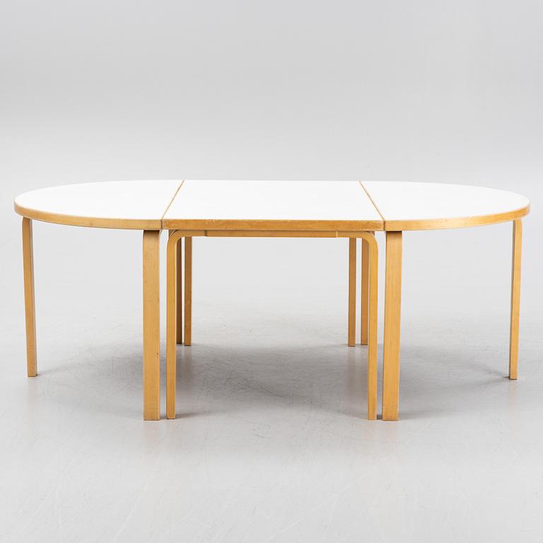 Alvar Aalto, dining table, model no 95 and 81b, Artek, Finland.