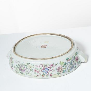 Värmefat, porslin, Kina, Qingdynastin, 1800-tal.