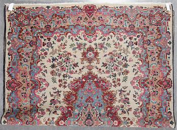 Matta, Meshed/Khorasan. Ca 285 x 196,5 cm.