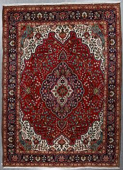 MATTA, möjligen Täbris, ca 340x250 cm.