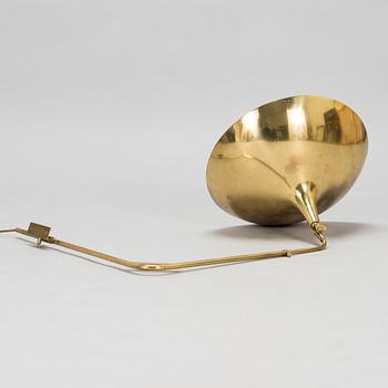 Paavo Tynell, a mid-20th-century wall light made to order for Idman.