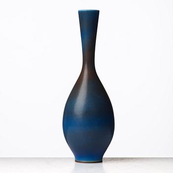 Berndt Friberg, a stoneware vase, Gustavsberg studio, Sweden 1965.