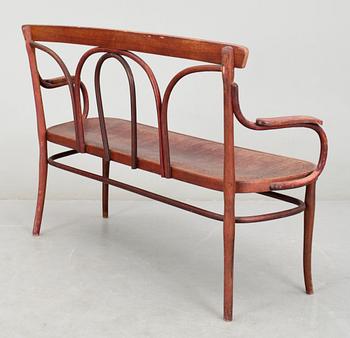 SOFFA, Thonet-typ, 1900-talets början.