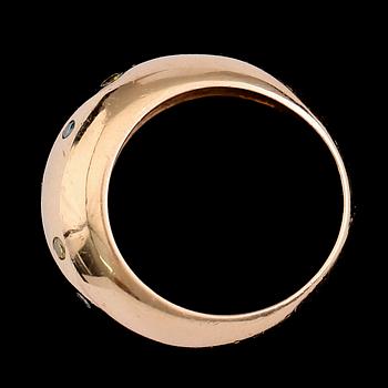 RING, 18 k guld, ädelstenar, Stockholm 1998. Vikt 13 g.