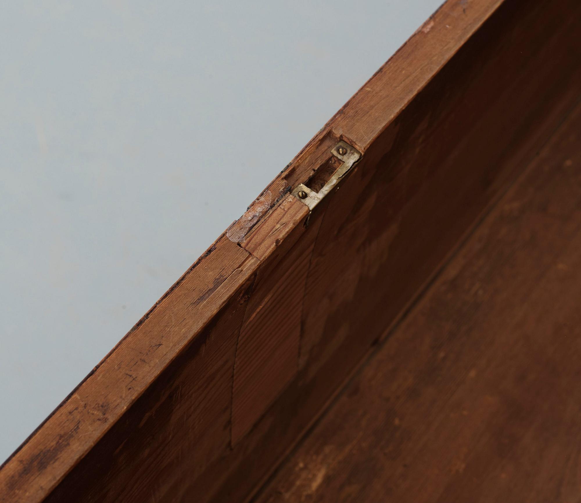 BYRÅ, Louis XVI stil, 1800-talets andra hälft.