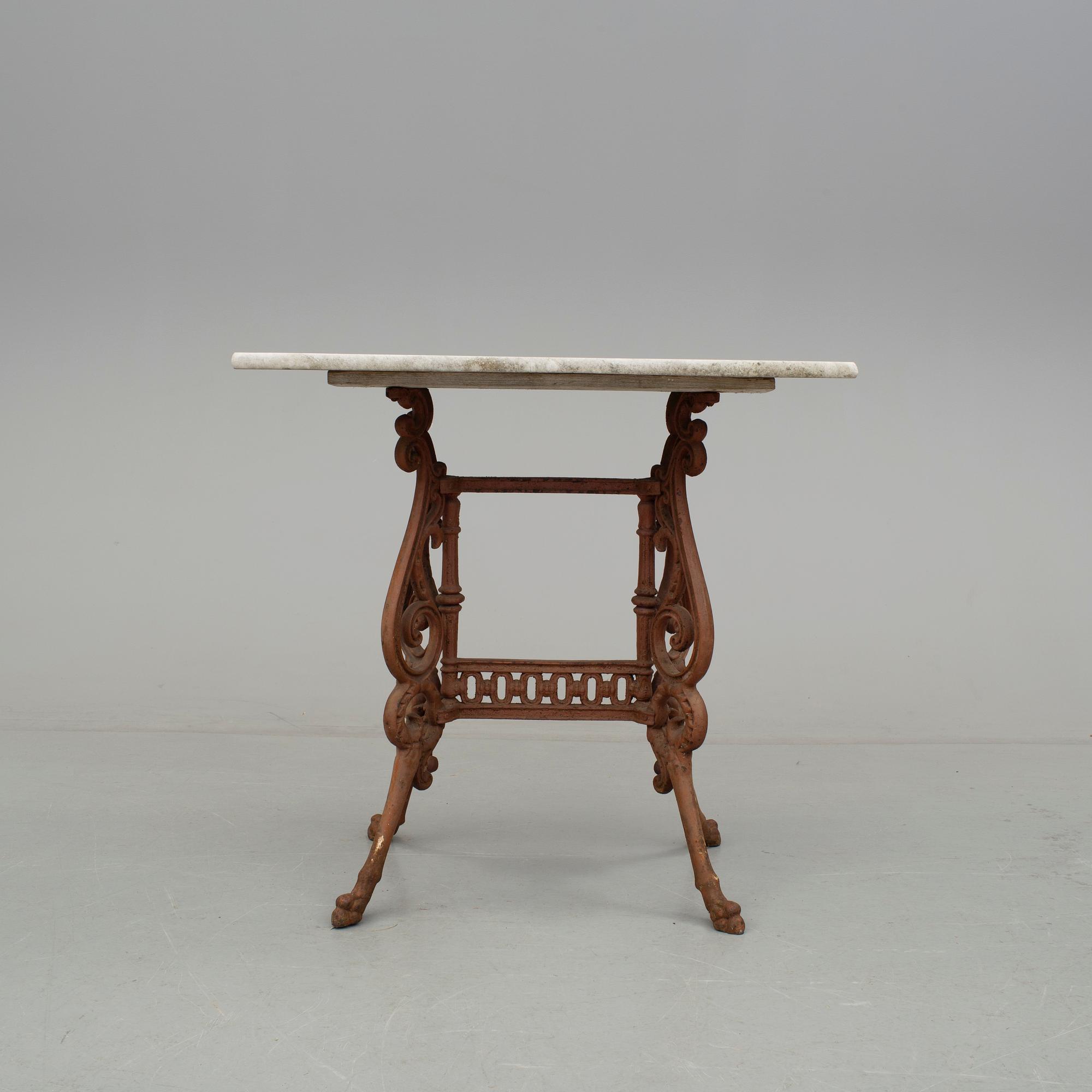 TRÄDGÅRDSBORD, 1800-tal.