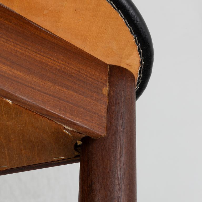 Hans Olsen, a dining table and four chairs, Frem Røjle, Denmark, 1950's.