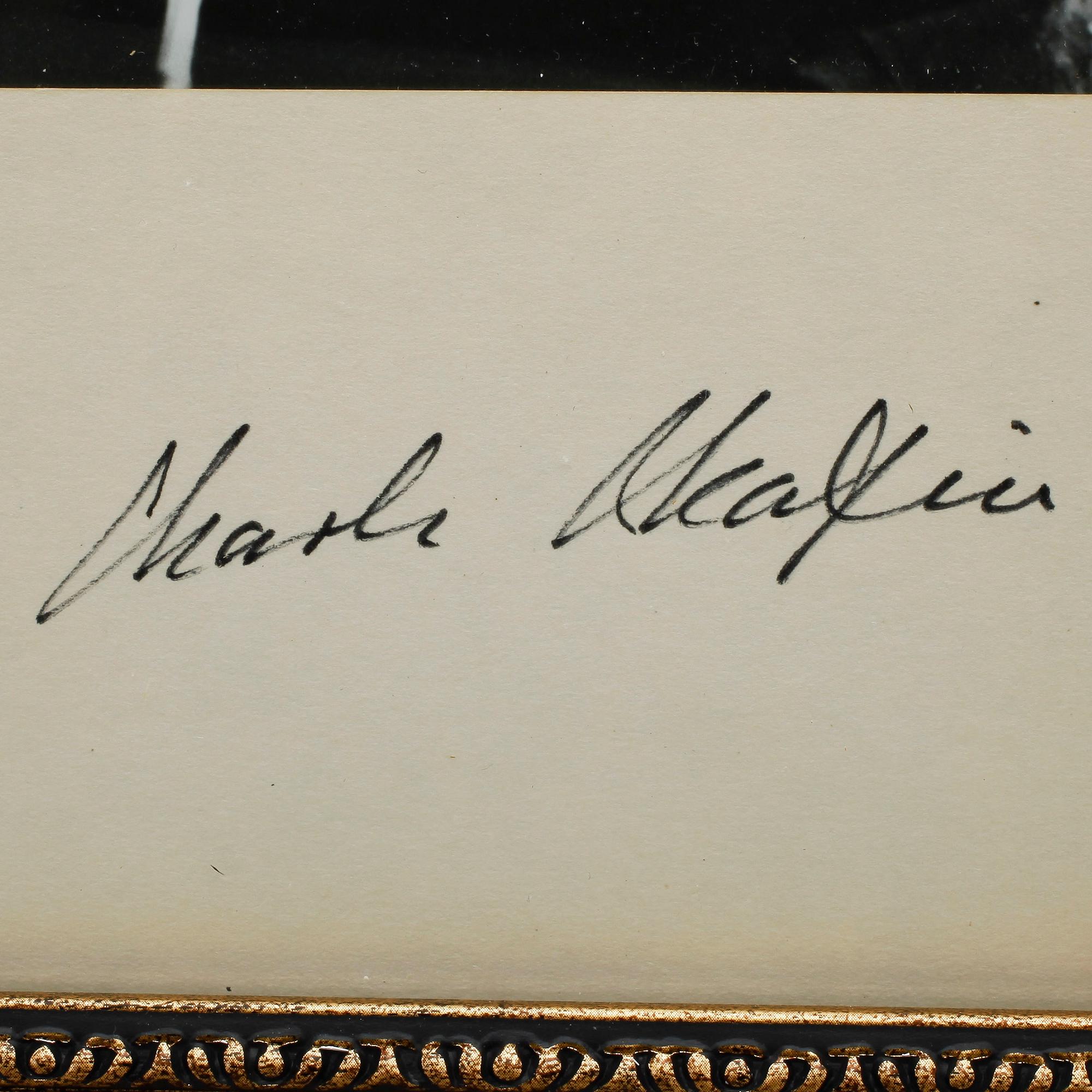 AUTOGRAF MED FOTOGRAFI, Charlie Chaplin, egenhändigt sign.