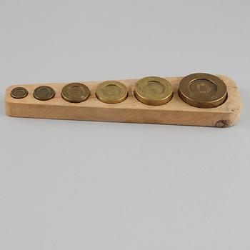 VIKTSATS, mässing, Posten, 1900-talets första hälft.