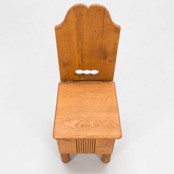 Eliel Saarinen, 3-piece nursery furniture set 'Elsa' for Oy Stockmann Ab, Keravan puusepäntehdas, Finland 1918.