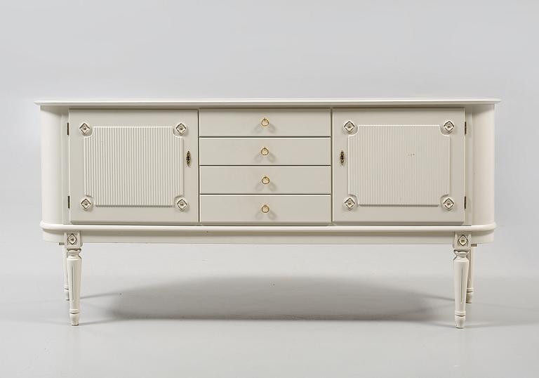 SIDEBOARD, gustaviansk stil, 1900-talets andra hälft.