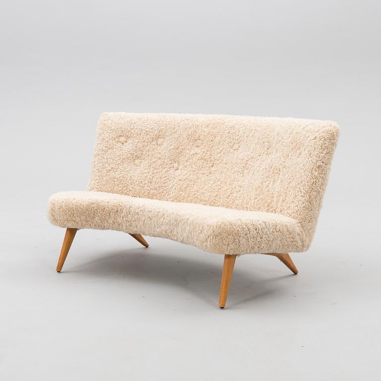 Carl Gustaf Hiort af Ornäs, sofa from the mid-20th century.