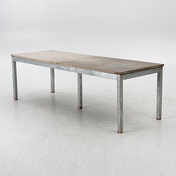Bord, troligtvis MBJ Design.