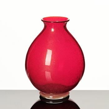 Flavio Poli, an 'a Bollicine' glass vase, Seguso Vetri D'Arte, Murano, Italy 1940-50's.