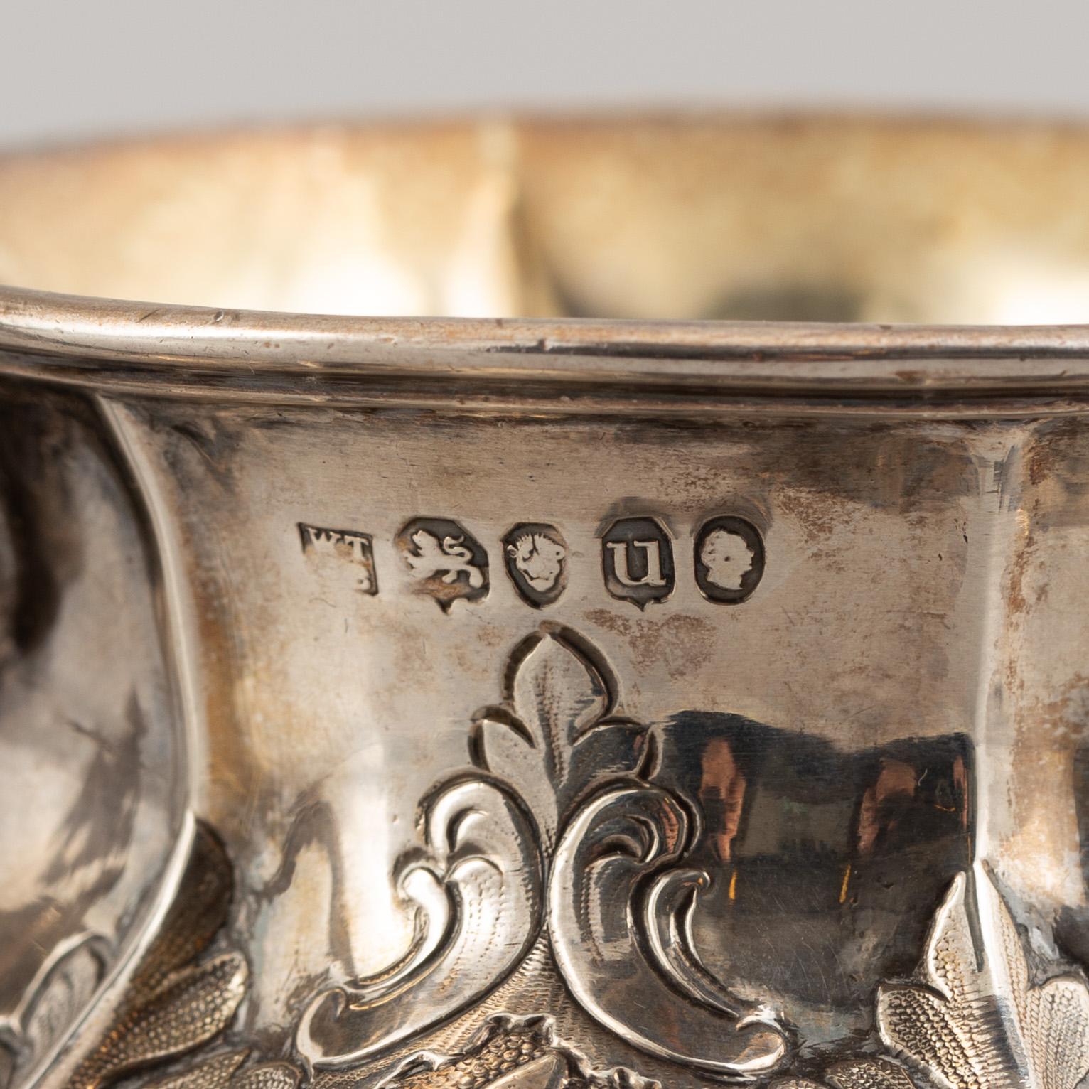 A set of five silver items, including Kemp Brothers, London, England 1895.