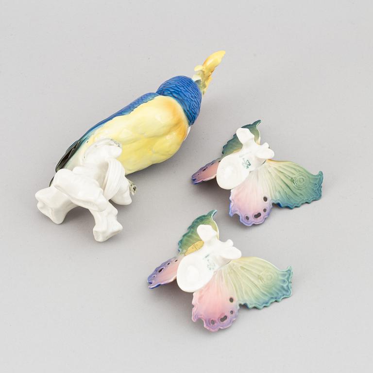 Three porcelaine figurines. Porzellanfabrik Karl Ens, Volkstedt-Rudolstadt.