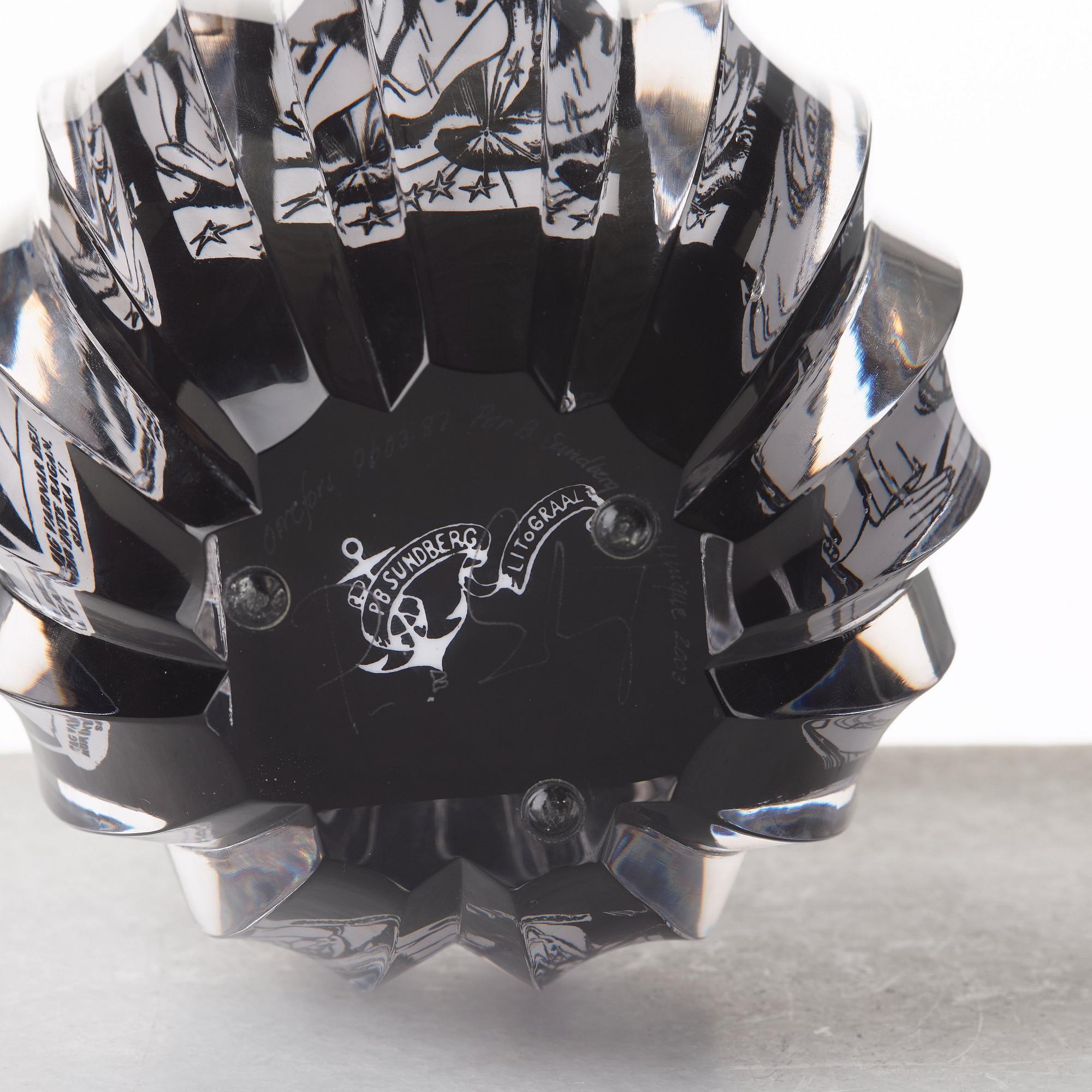 Per B. Sundberg, vas, litograal-teknik, Orrefors 2003.