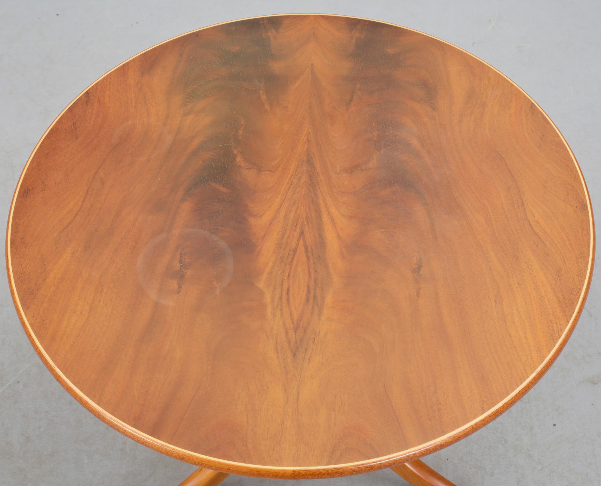 SOFFBORD, Josef Frank, modell 1020, Firma Svenskt Tenn.