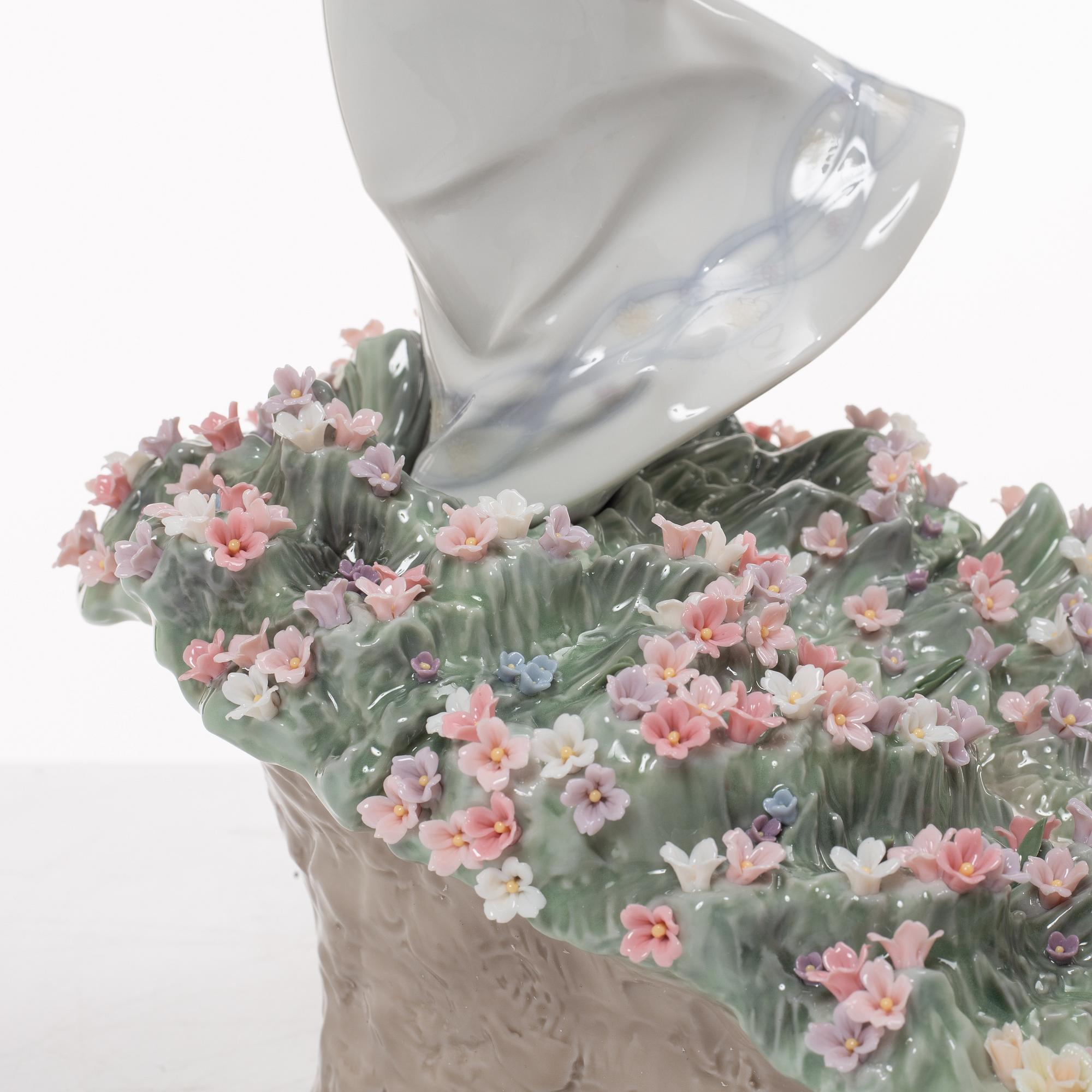 Joan Coderch, figurin, "A sea of flowers", Lladró, Spanien, 2006-2011.