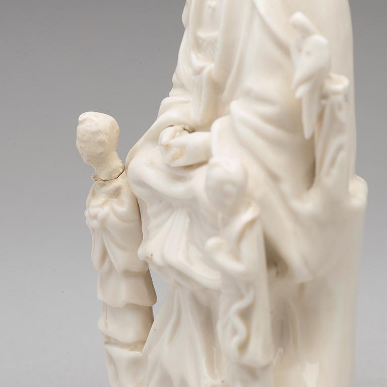 A blanc de chine figure of Guanyin, Qing dynasty, 18th  Century.