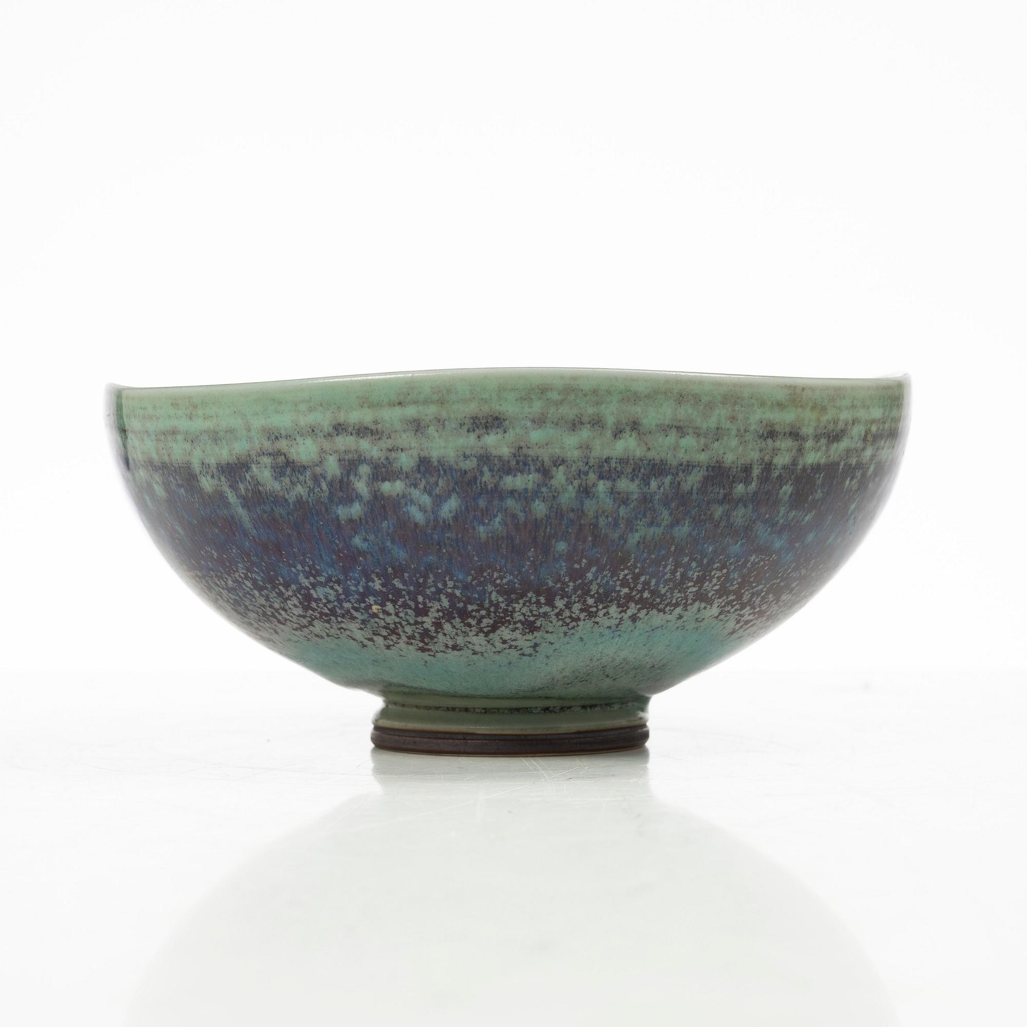 Berndt Friberg, skål, stengods, Gustavsberg studio, 1973.