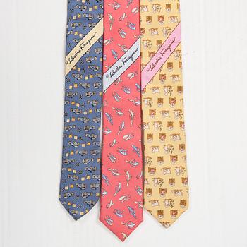SALVATORE FERRAGAMO, slipsar 3 st,