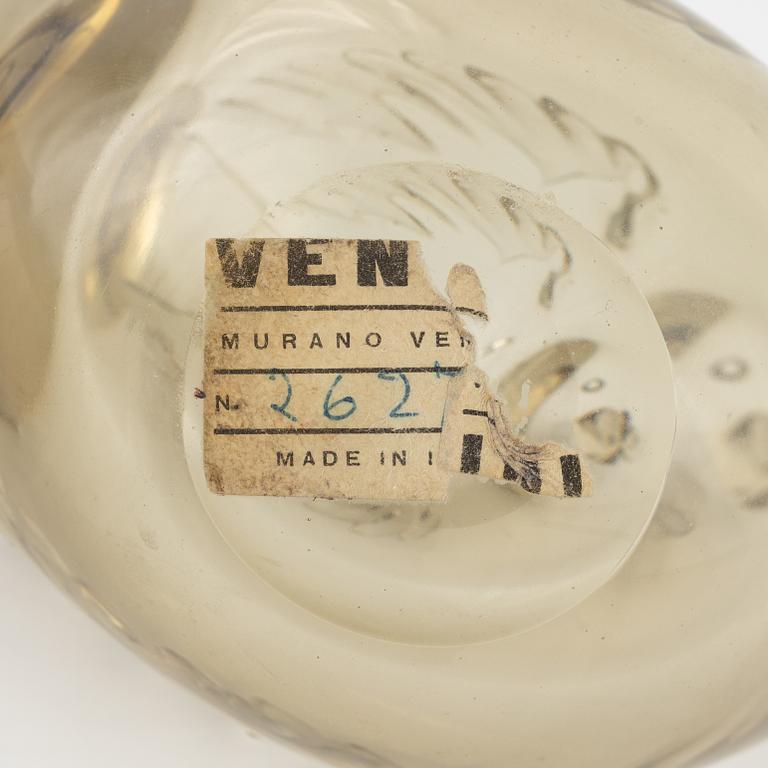 Tyra Lundgren, a glass sculpture of a bird, Venini, Murano, Italy circa 1937-38.