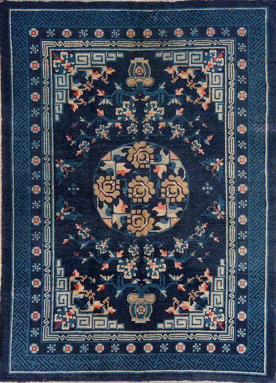 MATTA, semiantik/antik, Baotou, ca 240 x 172 cm.