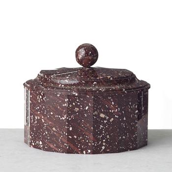 SMÖRASK MED LOCK. Älvdalen, 1800-talets början, Empire.