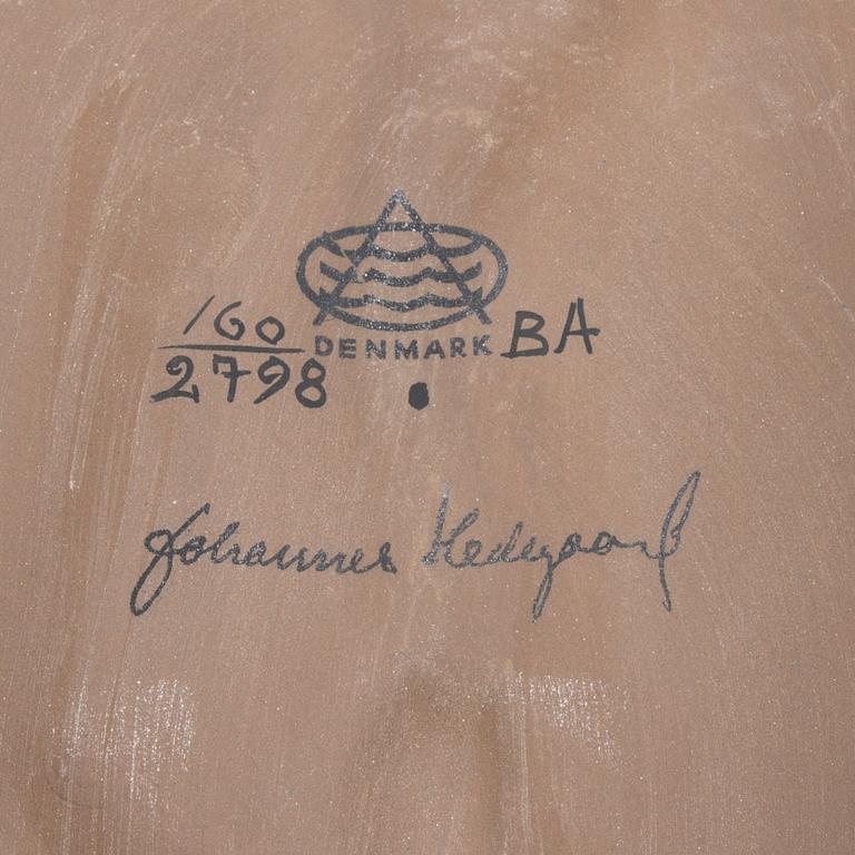 KERAMIKRELIEF, Johannes Hedegaard, Royal Copenhagen, numrerad 160/2798.