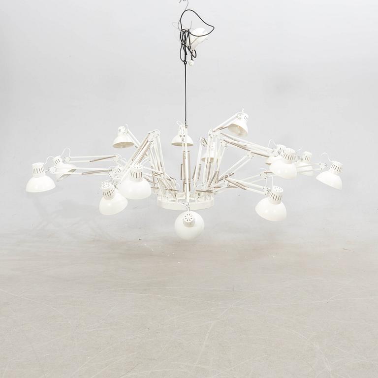 Ron Gilad, taklampa, "Dear Ingo" för  Moooi 2000-tal.