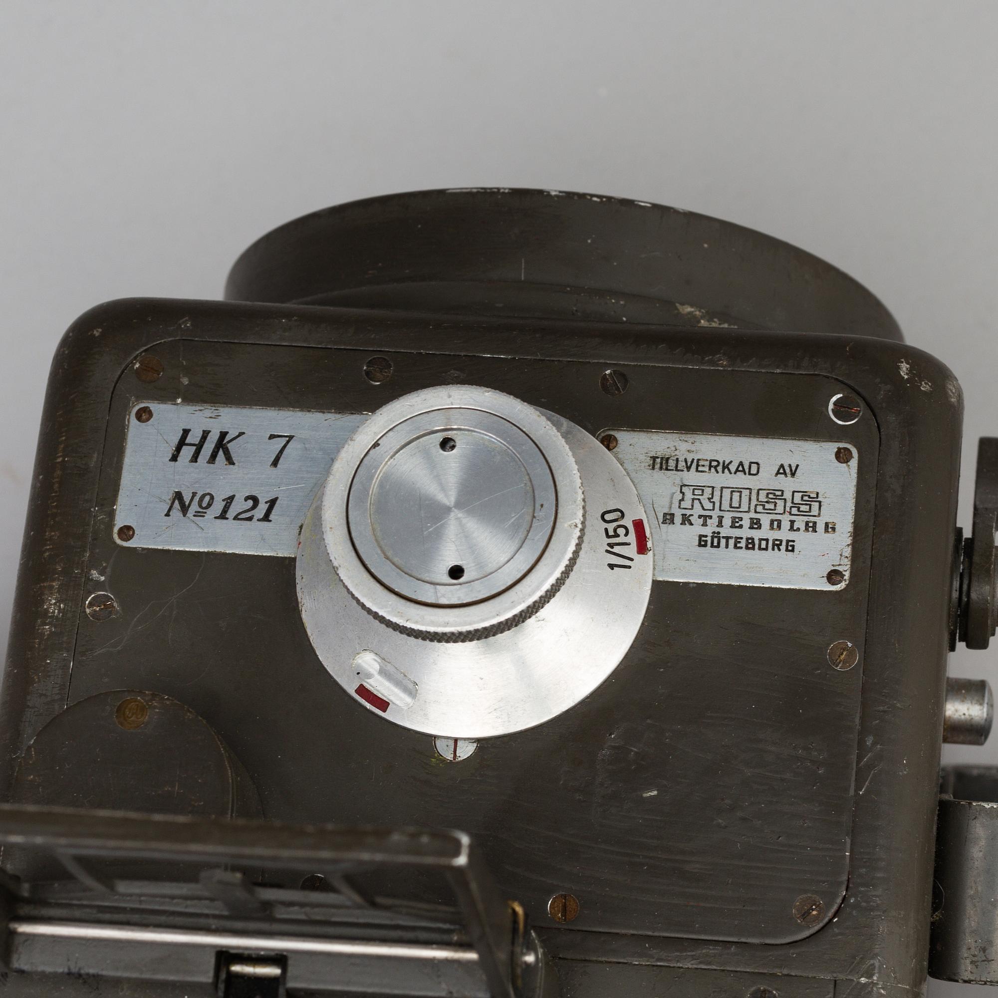 A Swedish Army Air Force Aircraft model HK 7 Camera (Hasselblad) with Case used at Södermanland's aerodrome, early 1940s.