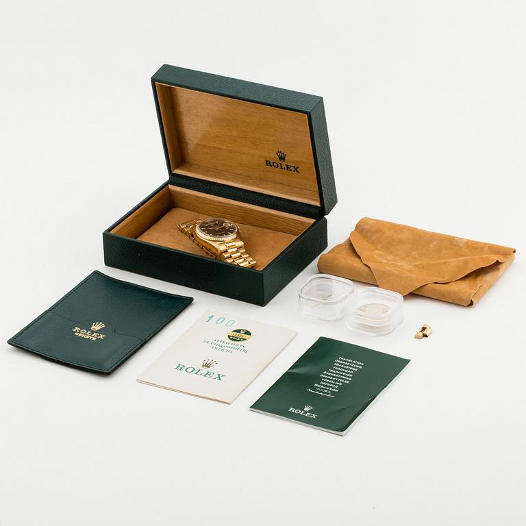ROLEX, Oyster Perpetual, Day-Date (Swiss Made), Chronometer, wristwatch, 36 mm.