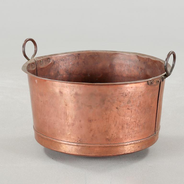 A 19th century firewood cauldron.