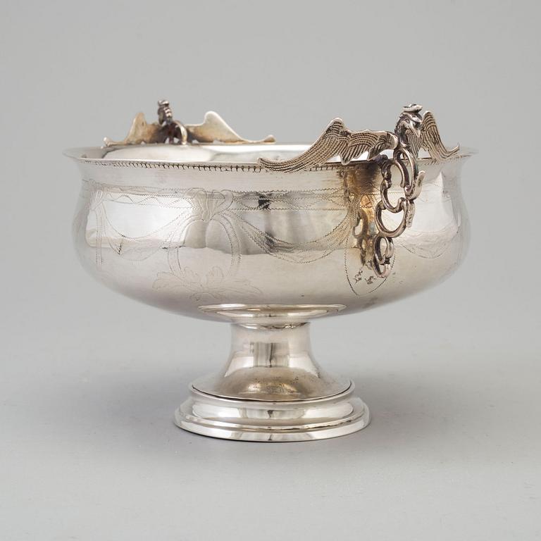 A 1798 silver bowl by Olof Grubb, Hudiksvall,