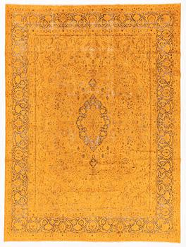 A Kerman carpet of vintage design, c 391 x 290 cm.