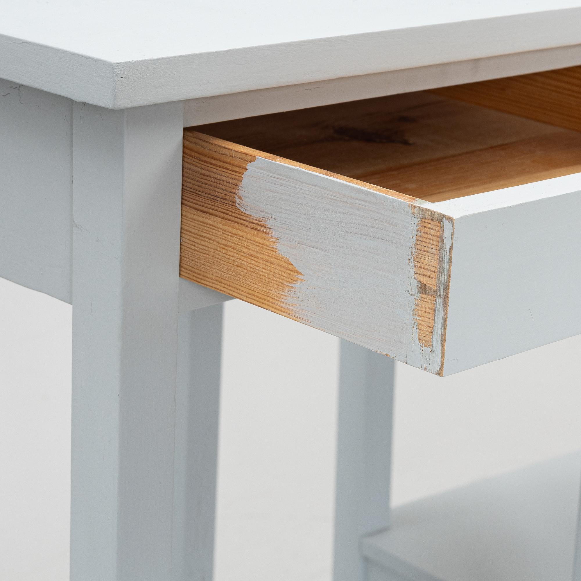 A pair of nightstands, 20th century.