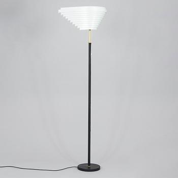 Alvar Aalto, A 2000s 'Angel Wing' floor lamp, model A 805, Artek.
