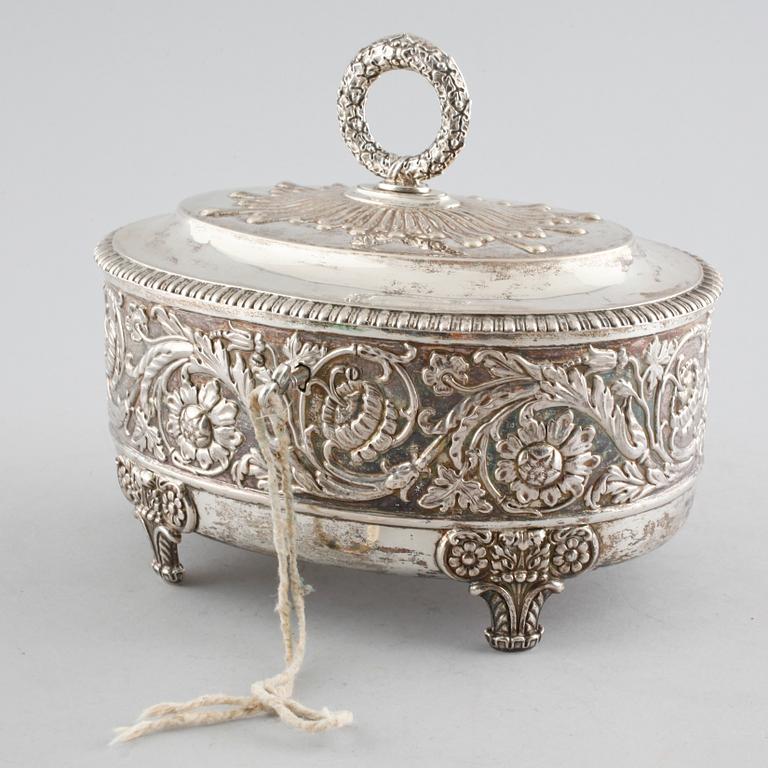 A silver box by Adolf Zethelius from Stockholm in 1832, weight 786 grams.