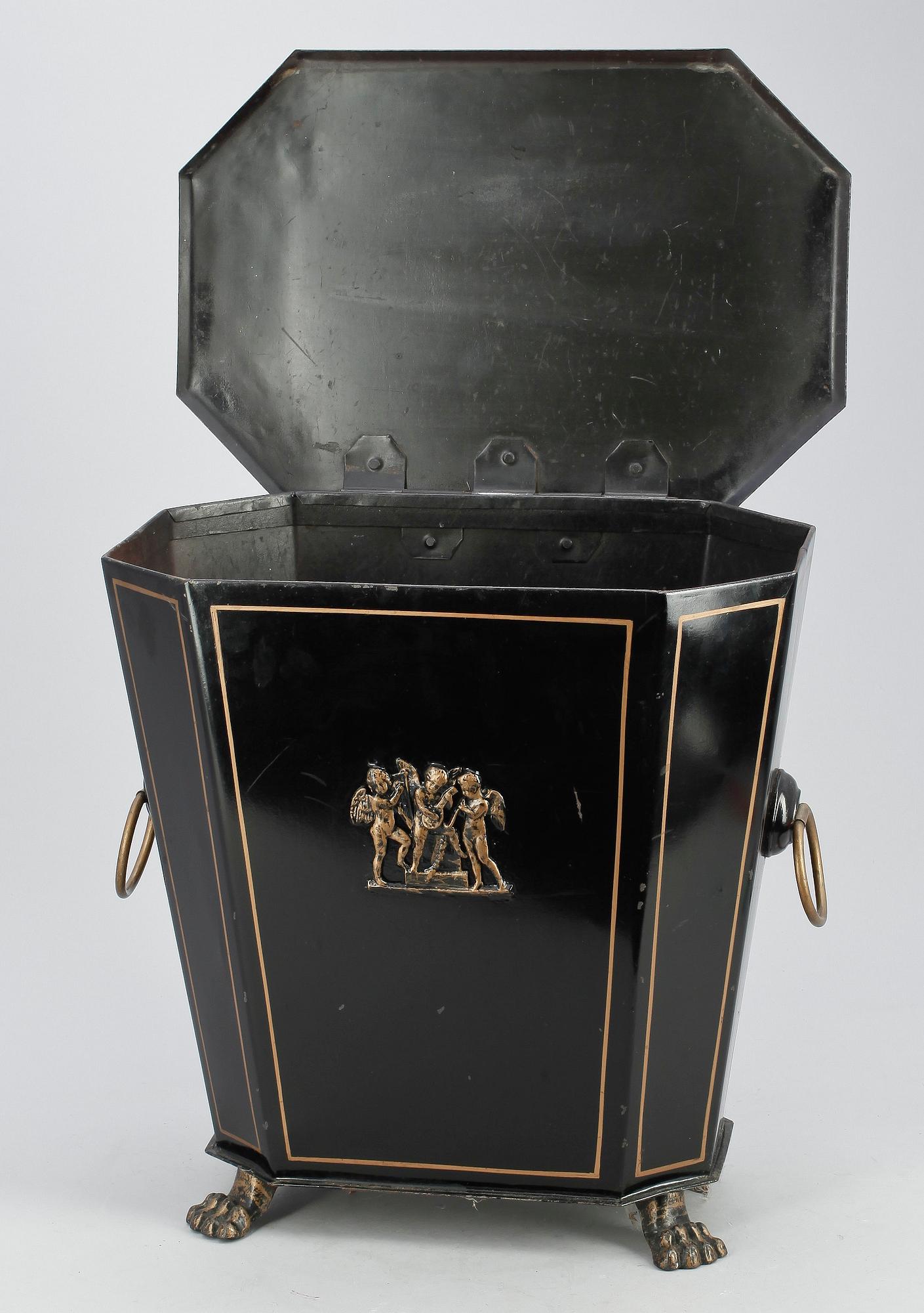 KOLBOX, nyrenässans, England, 1800-tal.