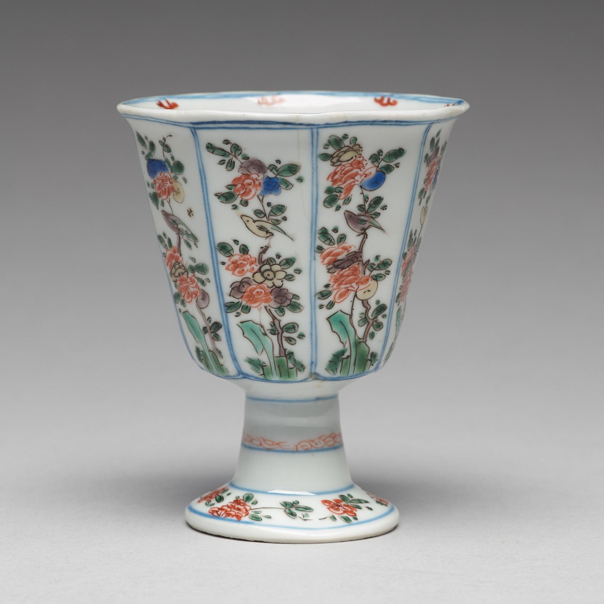 POKAL, porslin. Qingdynastin, Kangxi (1662-1722).